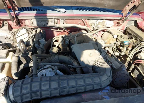 1998 Ford Explorer from USA, damaged, VIN 1FMZU34X2WZA20335